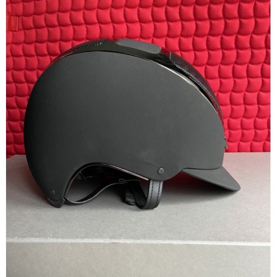 Шолом для верхової їзди Dogma Chrome Light, Kask