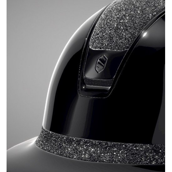 Каска 2.0 MissShield Shadow Glossy Ultra Fine Rock Black от Samshield