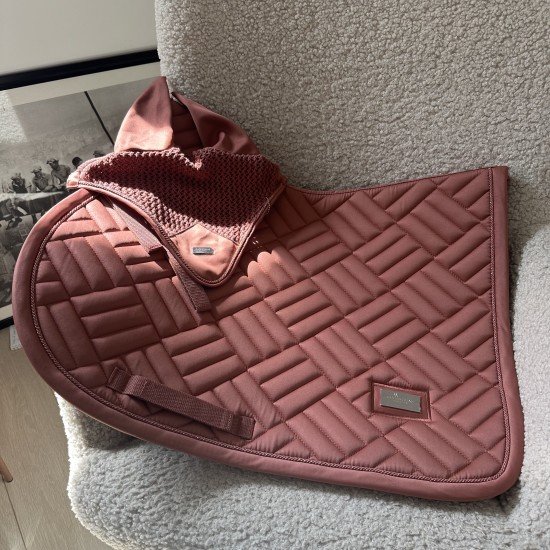 Вальтрап конкурний Equestrian Stockholm Modern Coral