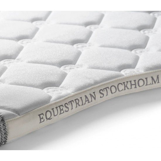 Вальтрап выездковый Glimmer Crystal, Equestrian Stockholm